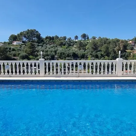 Wonderful Villa, Heated Pool, Near Beautiful Town * Alboy