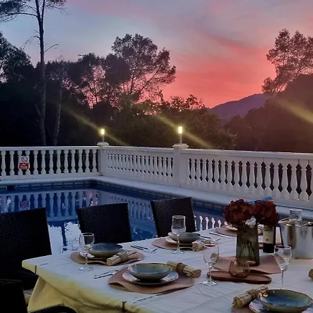 Wonderful Villa, Heated Pool, Near Beautiful Town Alboy