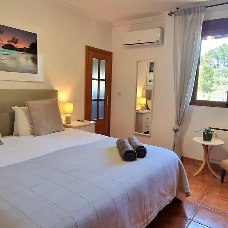 Villa Wonderful Villa, Heated Pool, Near Beautiful Town Alboy